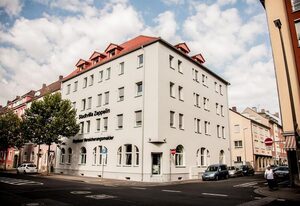 Aparthotel Stadtvilla Premium – Einbettstudio/Einzelzimmer mit modernem Interior