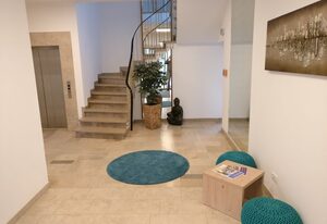 Hotel Stadtvilla Central – Doppelzimmer Standard mit Doppelbett und eigenem Bad