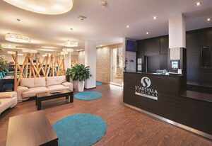 Hotel Stadtvilla Central – Doppelzimmer Standard mit Doppelbett und eigenem Bad