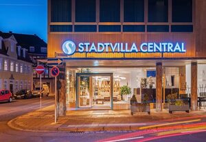 Hotel Stadtvilla Central – Doppelzimmer Standard mit Doppelbett und eigenem Bad