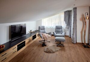 Deluxe Maximilian 12