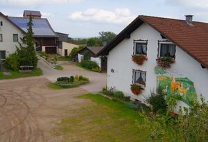 Bio-Erlebnisbauernhof Doll - Haflingerhof – Kornblume