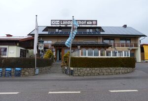 Landgasthof Schmidbauer – Balkonzimmer inkl. Frühstück