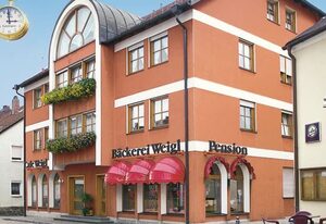 Cafe-Bäckerei-Pension Weigl – Doppelzimmer Nr.1 mit kostenfreiem WLAN
