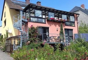 Ferienwohnung Blütentraum – Modern und hochwertig ausgestattete Fewo ****  Blütentraum