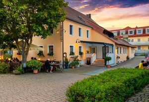Hotel-Gasthof Rangau – Doppelzimmer (20-25 qm) mit Balkon