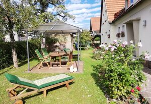 Ferienhaus Blum – Ferienhaus (104qm) mit Garten