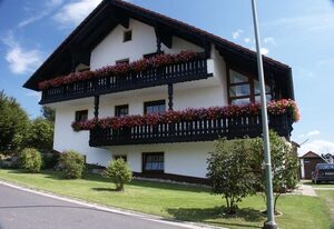 Haus Resi – FeWo Gänseblümchen  50 qm