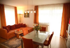 ausZEIT - Ihr Sibyllenbad Gästehaus – Appartement mit 2 Schlafzimmer