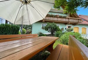 Ferienwohnungen Am Kirchberg – Ferienwohnung 4 - 80 qm - mit Balkon