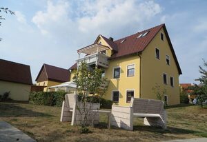 Pension Küblböck – Doppelzimmer mit Fernseher und WLAN