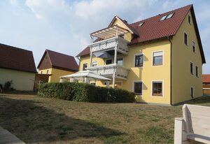 Pension Küblböck – Doppelzimmer mit Fernseher und WLAN
