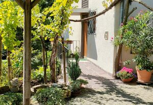 Ferienwohnung Gutermuth Obereisenheim – Ferienwohnung mit 2 Schlafzimmern und Terrasse