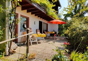 Ferienwohnung Gutermuth Obereisenheim – Ferienwohnung mit 2 Schlafzimmern und Terrasse