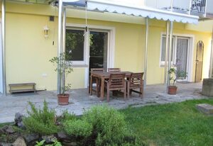 Haus Gartentraum – Appartement Weinstock (100qm) mit Terrasse und WLAN