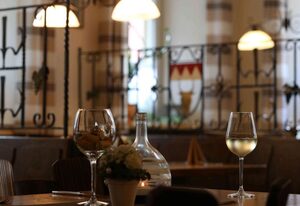 Gasthof Hotel Weinbau "Zum Goldenen Ochsen" – Familienappartement mit WLAN