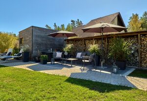 zeitlang by angelika kodewitz – Komfort Ferienwohnung mit privatem Garten - ideal für Aktivurlaub und Erholung