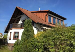 Ferienwohnung Buchbergblick – Moderne Ferienowhnung (75 qm) mit Whirlpool Badewanne