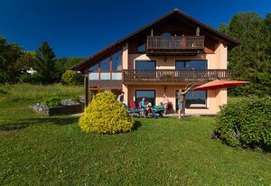 Ferienwohnungen Talblick 3 – Ferienwohnung Stadtblick (63qm) mit Sonnenterrasse
