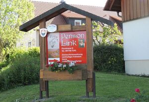 Gästehaus Jutta / Pension Link – Ferienwohnung-Milseburg mit komplett eingerichteter Küchenzeile
