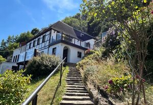Sächsische Schweiz Ferienhaus Wohnung 1 mit Elbblick Sauna und Kamin