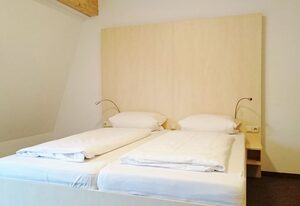 Gästehaus Langhammer – Doppelzimmer mit Dusche und WC