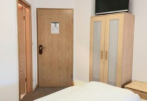 Gästehaus Langhammer – Doppelzimmer mit Dusche und WC