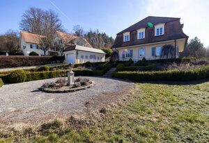 Feriendomizil Villa Bomama – Ferienhaus (200qm) mit Garten und Terrasse
