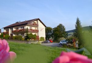 Landhaus Lederer – Einzelzimmer 9 mit XL-Einzelbett