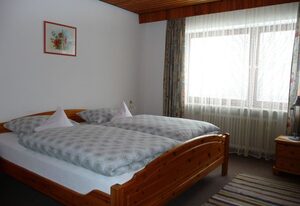 Landhaus Lederer – Einzelzimmer 9 mit XL-Einzelbett