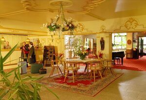 Hotel Kaiseralm GmbH – Doppelzimmer, Bad, WC