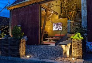 Schlafstaelle – Außergewöhnliches Scheunen-Loft mit offenem Dachstuhl