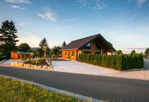 Chalet Hüttenzauber – Ferienhaus mit Infrarotkabine und Whirlpool
