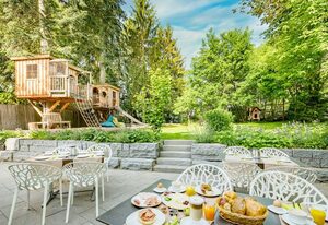 Hotel Knorz – Unterschlupf Hatzl's Häuschen