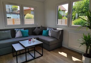 Mobilheim am Geisberg – Mobilheim (48qm) mit Terasse