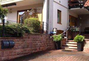 Ferienwohnung Bleifuss – Liebevoll eingerichtete "Vier Sterne" Ferienwohnung in absolut ruhiger Lage im Spessart