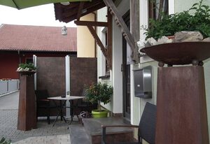 Gästehof - Weinbau SÄGER – Galerie-Appartement Nr.3 mit Balkon und großem Wohn-/Küchenraum