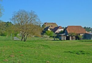 Elgersheimer Hof – Barrierefreie Ferienwohnung Wildrose mit Freisitz