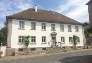Ferienwohnungen im SCHUL & RATHHAUS Obervolkach – Rathswohnung