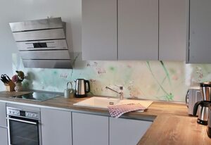 Ferienwohnung Zur Wasserburg mit Seeblick – Moderne FeWo mit Seeblick u. großem Garten