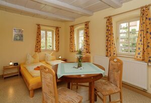 Ferienhaus "Zur Ottendorfer Hütte" – Ferienhaus, 10 Schlafräume, 6x Dusche/WC