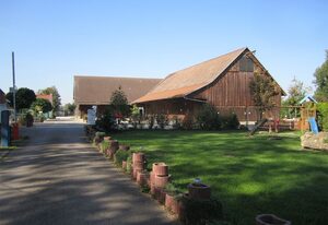 Camping Gutshof Donauried – Schlaffass-Camping