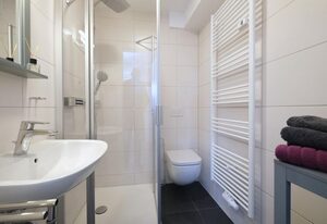 Ferienwohnung Familie Rausch – Fewo, Dusche, WC, 1 Schlafraum