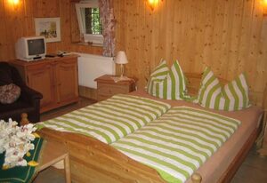 Pension "Elbblick" Sabine Zuschke – Doppelzimmer, Dusche, WC