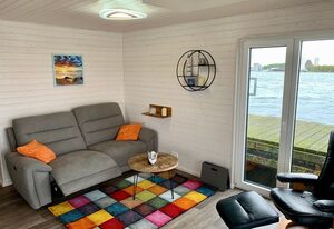 Hausboot Bali