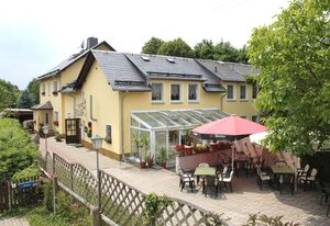 Pension & Restaurant Gockescher Hahn – Doppelzimmer 7, Dusche, WC