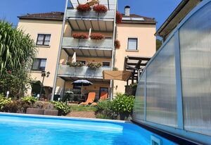 Ferienhaus Büttner – Ferienwohnung, 3 Schlafräume, 2 Bäder, Balkon