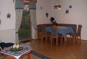 Gästehaus Fichtelgebirgsblick – Ferienwohnung Huhn