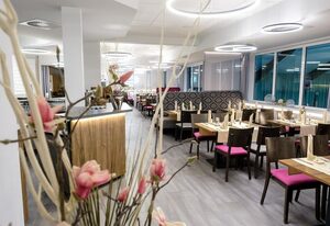 Hotel Sportwelt Radeberg – Doppelzimmer, Dusche, WC