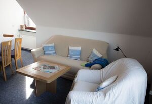 Ferienwohnungen Neue Tiefe - Wohnung Kleiderbügel